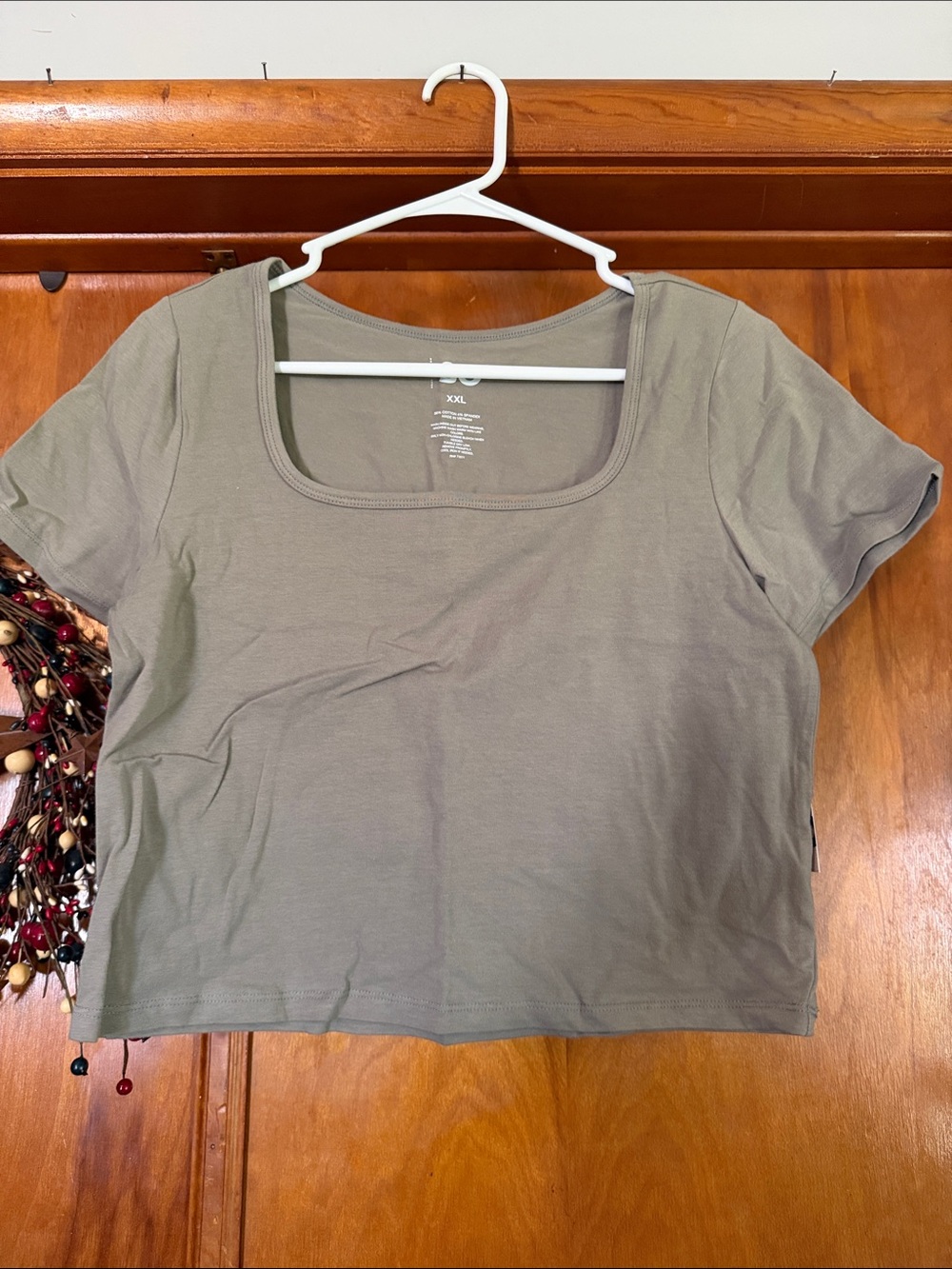 SO Olive Green Scoop Neck Crop Top